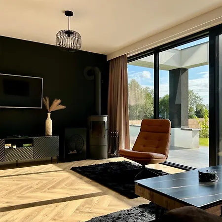 Wypoczynkowy Wiec - Sauna & Balia Casa de Férias