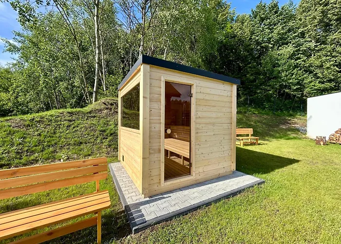 Wypoczynkowy Wiec - Sauna & Balia Semesterbostad *