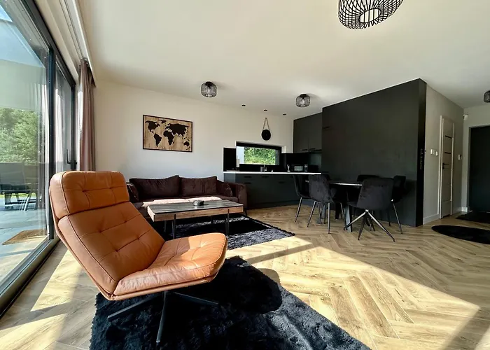 Semesterbostad Wypoczynkowy Wiec - Sauna & Balia *